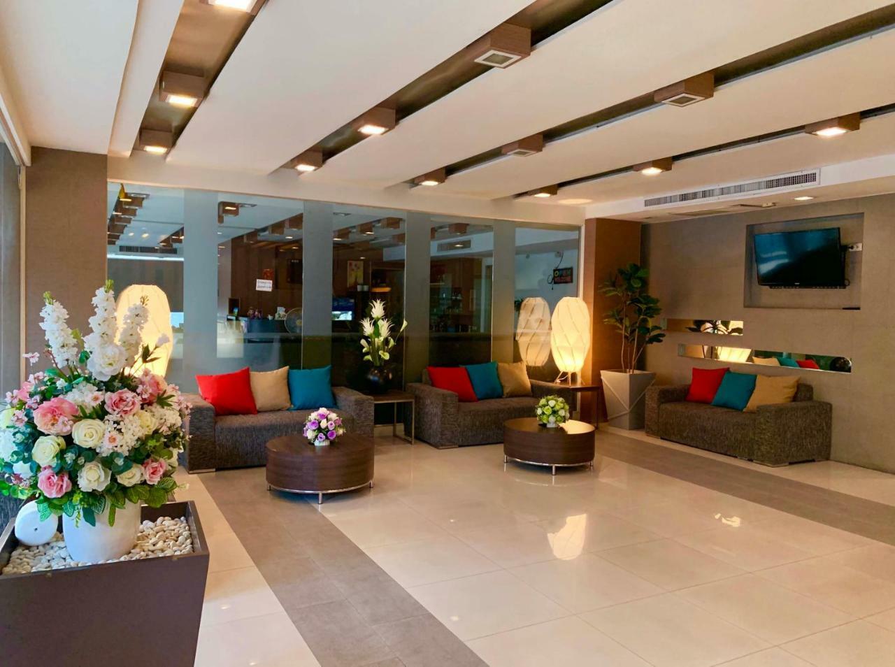 Krongthong Mansion & Hotel Bangkok Esterno foto